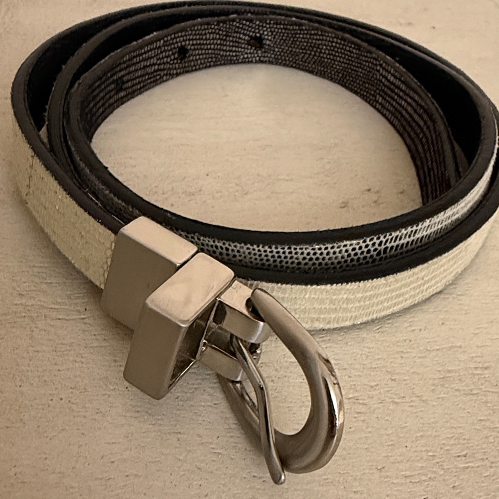 Slim Reversible Textured Belt - Picture 9 of 9